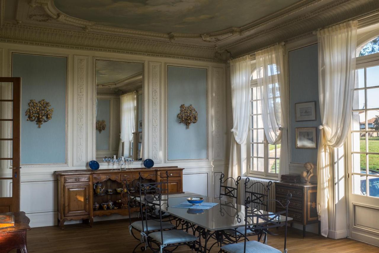 Villa Claude Κονιάκ Εξωτερικό φωτογραφία