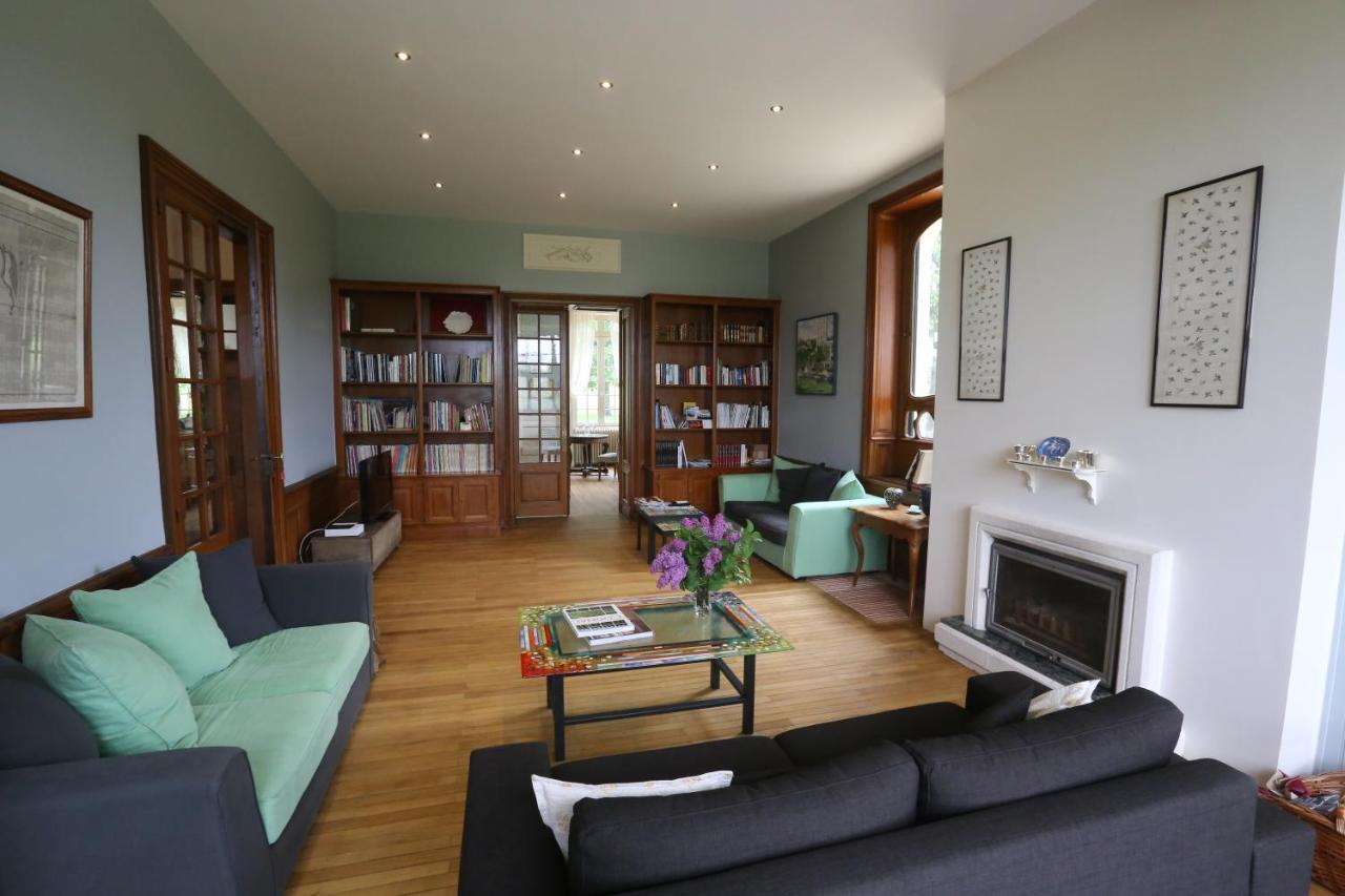 Villa Claude Κονιάκ Εξωτερικό φωτογραφία