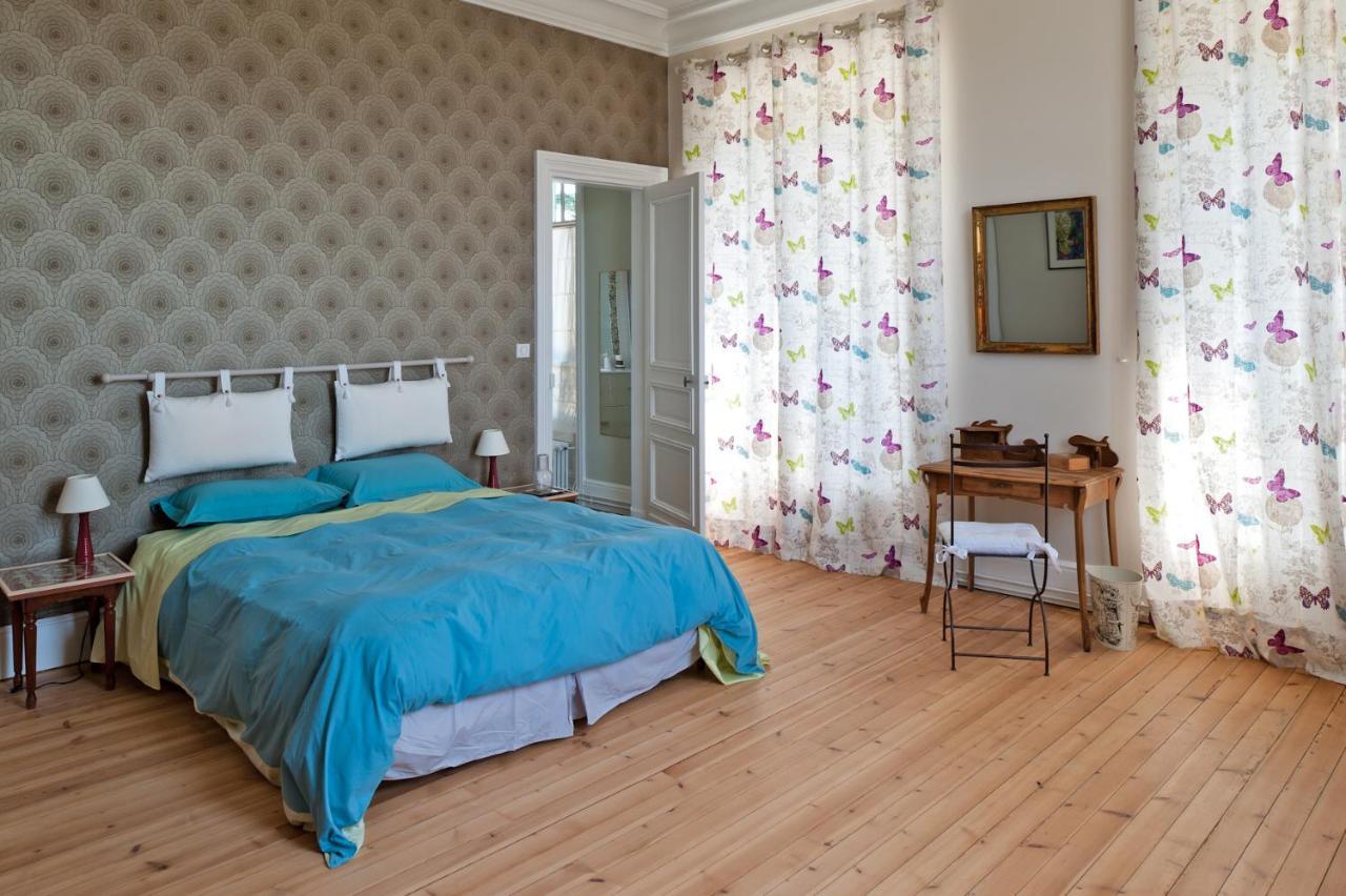Villa Claude Κονιάκ Εξωτερικό φωτογραφία