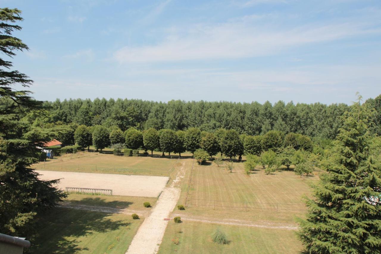 Villa Claude Κονιάκ Εξωτερικό φωτογραφία